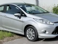 Usata Ford Fiesta 60 CV (44 kW) 2009 Argento Utilitaria