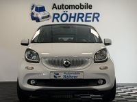 Second-hand Smart ForFour 90 CP (66 kW) 2018 Alb Hatchback