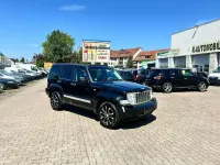 Gebraucht Jeep Cherokee Limited 177 PS (130 kW) 2008 Schwarz SUV