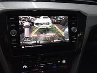 Gebraucht VW Passat 122 PS (89 kW) 2022 Grau Kombi