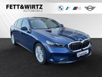 Gebraucht BMW 550e Performance 489 PS (359 kW) 2024 Phytonicblau metallic Limousine