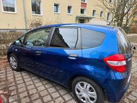 Gebraucht Honda Jazz 90 PS (66 kW) 2012 Blau Kleinwagen