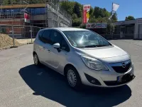 Gebraucht Opel Meriva 104 PS (76 kW) 2011 Silber Van / Kleinbus
