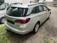 Gebraucht Opel Astra 136 PS (100 kW) 2018 Silber Kombi