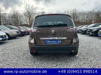 Gebraucht Renault Scénic III Bose Edition 131 PS (96 kW) 2016 Mokkabraun Van / Kleinbus