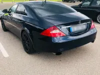 Gebraucht Mercedes CLS320 272 PS (200 kW) 2007 Violet Coupé