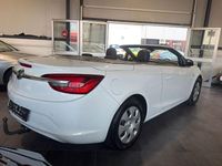 Gebraucht Opel Cascada Edition 140 PS (102 kW) 2016 Weiß Cabrio