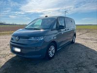 Usata VW Multivan 150 CV (110 kW) 2024 Grigio Monovolume
