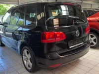 Gebraucht VW Touran Highline 140 PS (102 kW) 2011 Schwarz Van / Kleinbus