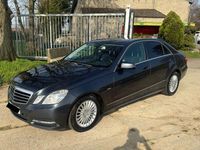 Gebraucht Mercedes E300 Avantgarde 231 PS (169 kW) 2011 Grau Limousine