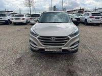 Gebraucht Hyundai Tucson Advantage 177 PS (130 kW) 2016 Grau SUV