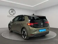 Gebraucht VW ID.3 Pro 169 kW (231 PS) 2024 Dark olivine green metallic Kleinwagen