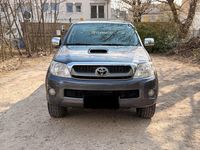 Gebraucht Toyota HiLux 171 PS (125 kW) 2011 Grau Pickup