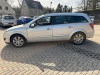Gebraucht Opel Astra Selection 116 PS (85 kW) 2009 Grau Limousine