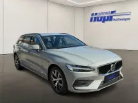 Gebraucht Volvo V60 Core 197 PS (144 kW) 2024 Silber Kombi
