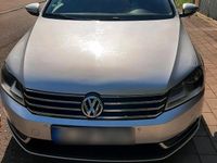 Gebraucht VW Passat 110 PS (80 kW) 2011 Silber Kombi
