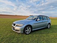Second-hand BMW 318 143 CP (105 kW) 2011 Albastru Break