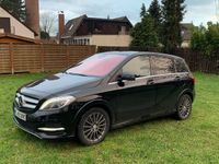 Gebraucht Mercedes B250e 131 kW (179 PS) 2017 Schwarz Van / Kleinbus