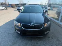 Używany Skoda Octavia Ambition 150 KM (110 kW) 2016 Czarny Hatchback