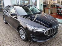 Neu Ford Focus Titanium 155 PS (114 kW) 2025 Agate black metallic Limousine