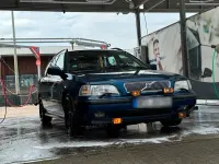 Gebraucht Volvo V40 125 PS (91 kW) 2001 Blau Kombi