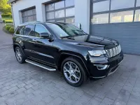 Gebraucht Jeep Grand Cherokee Overland 250 PS (183 kW) 2019 Schwarz SUV