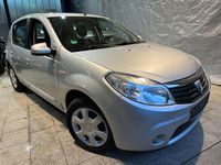 Gebraucht Dacia Sandero Lauréate 87 PS (63 kW) 2009 Silber Limousine