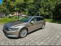 Gebraucht VW Passat Highline 150 PS (110 kW) 2015 Kombi