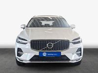 Gebraucht Volvo XC60 Core 335 PS (246 kW) 2023 Crystal weißperleffekt SUV