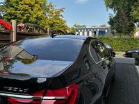 Gebraucht BMW 730L Performance 265 PS (194 kW) 2019 Schwarz Limousine