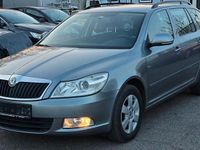 Usado Skoda Octavia 2013 Azul Carrinha
