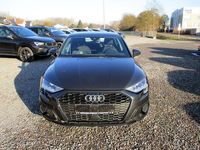 Gebraucht Audi A3 110 PS (80 kW) 2022 Grau Limousine