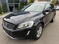 Gebraucht Volvo XC60 Summum 181 PS (133 kW) 2015 Black sapphire / metallic SUV