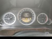 Gebraucht Mercedes E220 Avantgarde 170 PS (125 kW) 2011 Schwarz Kombi