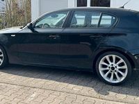 Gebraucht BMW 116 122 PS (89 kW) 2007 Schwarz Kleinwagen