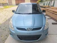 Gebraucht Hyundai i20 57 PS (41 kW) 2011 Blau Kleinwagen
