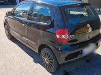 Gebraucht VW Fox Basis 75 PS (55 kW) 2005 Schwarz Kleinwagen