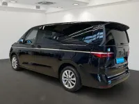 Gebraucht VW Multivan Style 150 PS (110 kW) 2025 Schwarz Van / Kleinbus