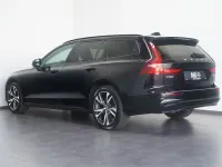 Gebraucht Volvo V60 Plus 197 PS (144 kW) 2022 Schwarz Kombi