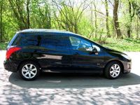 gebraucht Peugeot 308 SW Family e-HDi FAP 110 Stop & Start Family