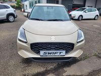 Gebraucht Suzuki Swift Comfort 83 PS (61 kW) 2024 Caravan ivory Kleinwagen