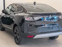 Gebraucht Renault Arkana 140 PS (102 kW) 2024 Schwarz SUV