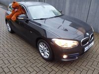 gebraucht BMW 118 i Sport Line Scheckheft