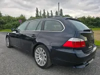 Gebraucht BMW 525 197 PS (144 kW) 2007 Blau Kombi