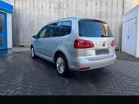 Gebraucht VW Touran 105 PS (77 kW) 2014 Silber Van / Kleinbus
