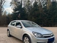 Gebraucht Opel Astra 105 PS (77 kW) 2006 Silber Limousine