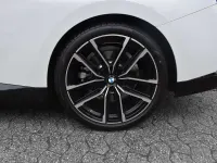 Gebraucht BMW 230 M Sport 245 PS (180 kW) 2023 Alpinweiß uni Coupé