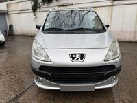 Gebraucht Peugeot 1007 Premium 73 PS (53 kW) 2006 Silber/grau (metallic) Van / Kleinbus
