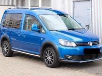 Gebraucht VW Caddy 102 PS (75 kW) 2014 Blau metallic Van / Kleinbus
