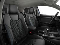 Gebraucht Audi A1 Basis 95 PS (69 kW) 2025 Navarrablau metallic SUV
